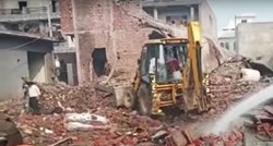 U eksploziji u indijskoj tvornici petardi poginule 23 osobe